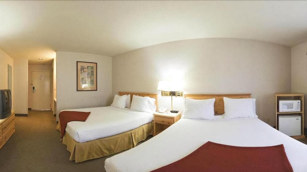 Holiday Inn Express Grants Pass By Ihg Exterior photo