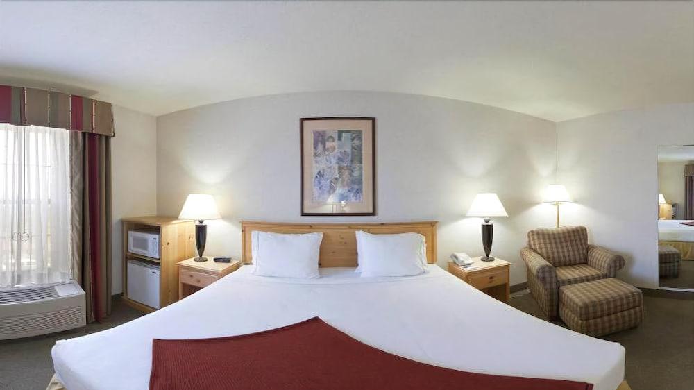 Holiday Inn Express Grants Pass By Ihg Exterior photo