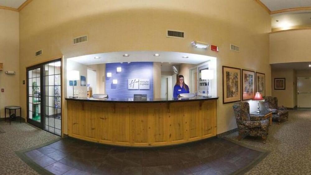 Holiday Inn Express Grants Pass By Ihg Exterior photo